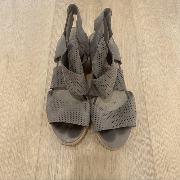 EILEEN FISHER Taupe Leather “Willow” Espadrilles - Picture 4 of 7